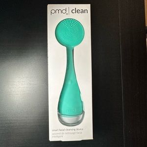 PMD Clean Smart Facial Cleaning Device